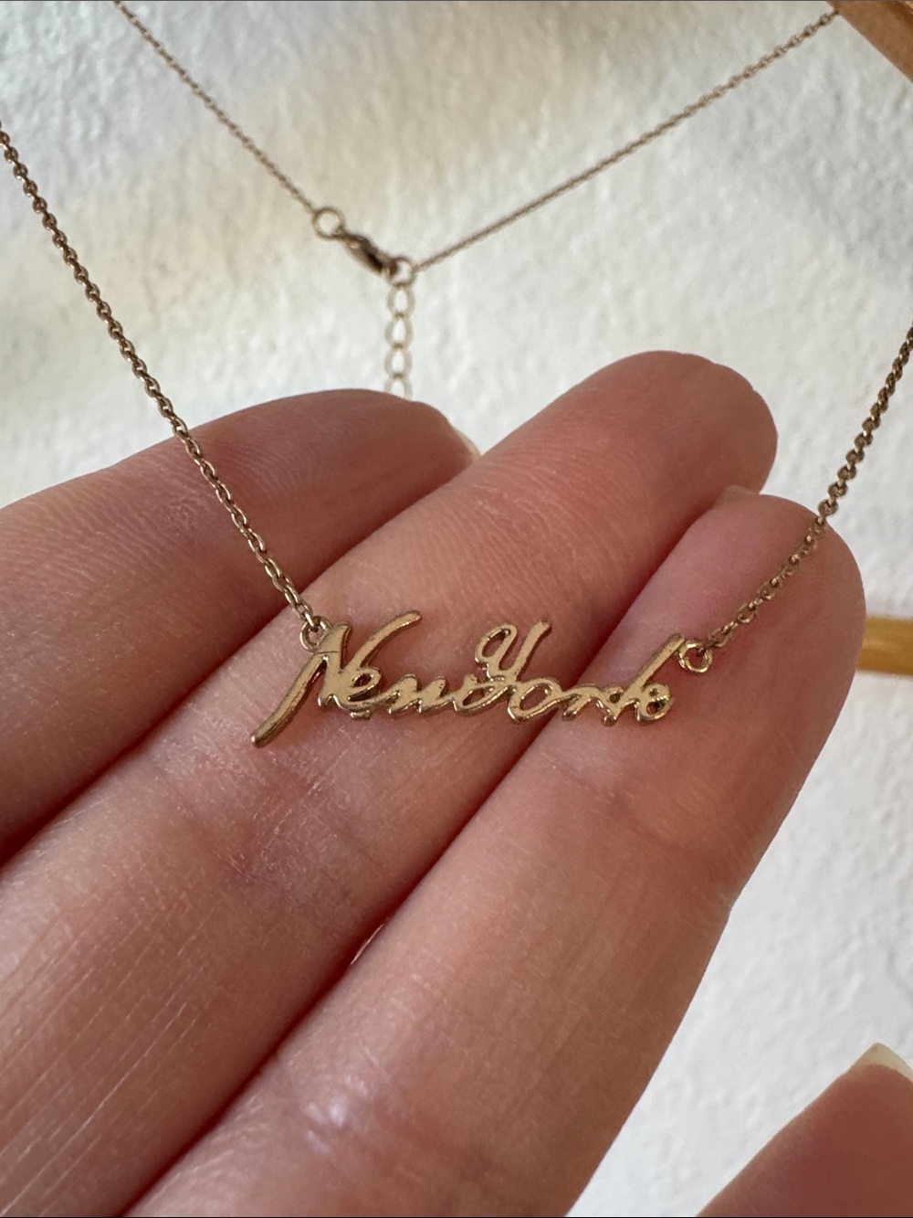 New‎ York Name Plate Necklace